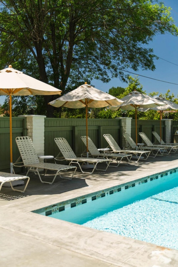 Hummingbird Inn Main image